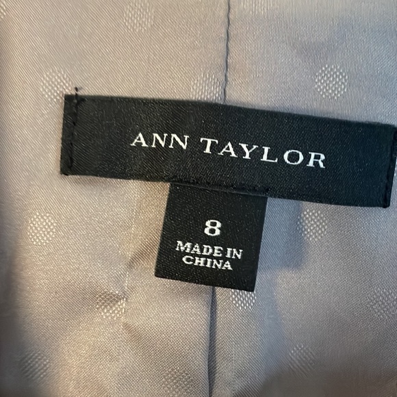 Ann Taylor beige gray greige 2 button lined blazer size 8 - Picture 4 of 4
